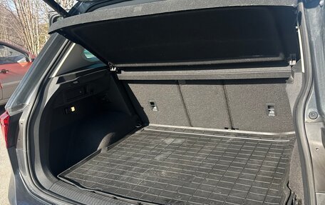 Volkswagen Tiguan II, 2021 год, 3 515 000 рублей, 15 фотография