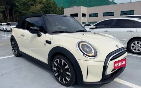 MINI Cabrio, 2022 год, 2 590 000 рублей, 3 фотография