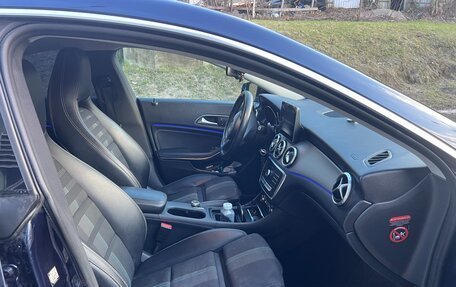 Mercedes-Benz CLA, 2018 год, 1 590 000 рублей, 5 фотография