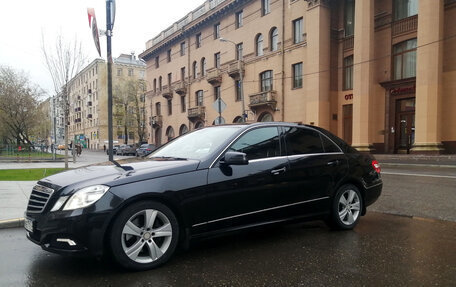 Mercedes-Benz E-Класс, 2010 год, 2 999 999 рублей, 3 фотография