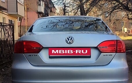Volkswagen Jetta VI, 2012 год, 950 000 рублей, 8 фотография