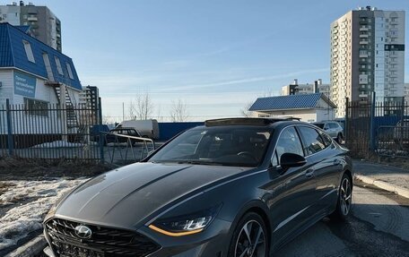 Hyundai Sonata VIII, 2020 год, 3 150 000 рублей, 2 фотография