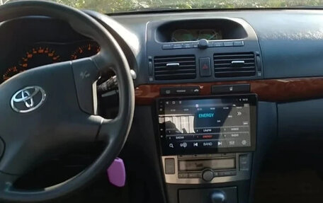 Toyota Avensis III рестайлинг, 2004 год, 720 000 рублей, 7 фотография