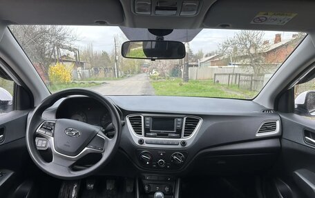 Hyundai Solaris II рестайлинг, 2022 год, 1 500 000 рублей, 7 фотография