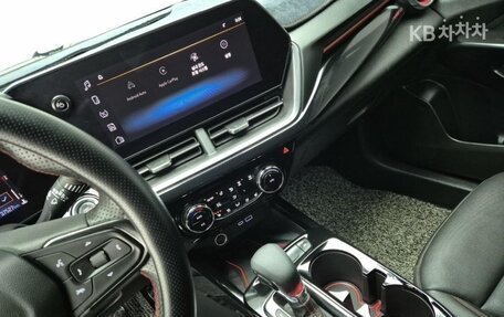 Chevrolet Trax, 2023 год, 1 485 000 рублей, 10 фотография