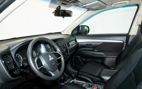 Mitsubishi Outlander III рестайлинг 3, 2012 год, 1 120 000 рублей, 5 фотография
