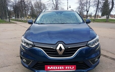 Renault Megane IV, 2020 год, 1 590 000 рублей, 13 фотография