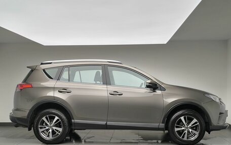 Toyota RAV4, 2019 год, 2 878 000 рублей, 3 фотография