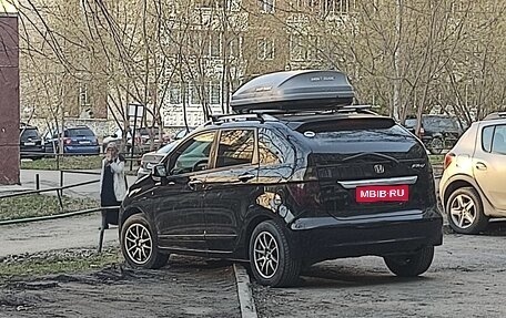Honda FR-V, 2006 год, 690 000 рублей, 1 фотография