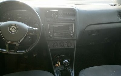 Volkswagen Polo VI (EU Market), 2016 год, 1 200 000 рублей, 1 фотография