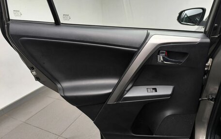 Toyota RAV4, 2019 год, 2 878 000 рублей, 23 фотография