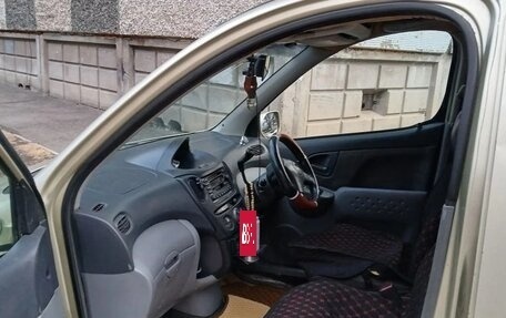 Toyota FunCargo, 1999 год, 250 000 рублей, 5 фотография