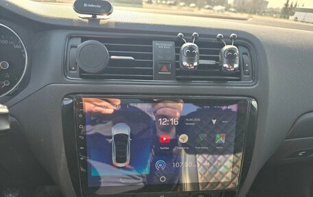 Volkswagen Jetta VI, 2015 год, 950 000 рублей, 9 фотография