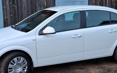 Opel Astra H, 2011 год, 720 000 рублей, 2 фотография