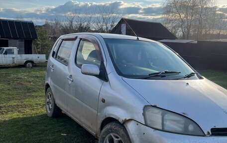 Daihatsu YRV I, 2003 год, 110 000 рублей, 3 фотография