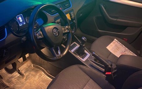 Skoda Octavia, 2015 год, 1 200 000 рублей, 8 фотография