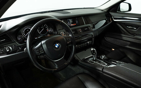 BMW 5 серия, 2014 год, 2 249 700 рублей, 11 фотография