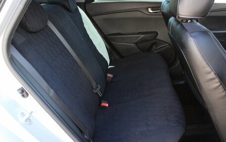 Hyundai Solaris II рестайлинг, 2021 год, 1 599 000 рублей, 20 фотография