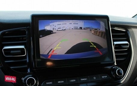 Hyundai Solaris II рестайлинг, 2021 год, 1 599 000 рублей, 17 фотография