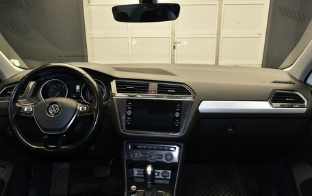 Volkswagen Tiguan II, 2017 год, 2 699 000 рублей, 9 фотография