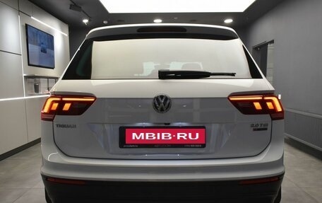 Volkswagen Tiguan II, 2017 год, 2 699 000 рублей, 6 фотография