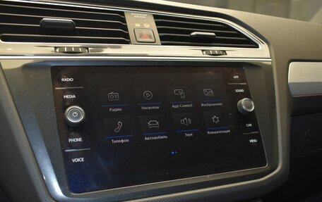 Volkswagen Tiguan II, 2017 год, 2 699 000 рублей, 22 фотография