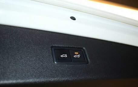 Volkswagen Tiguan II, 2017 год, 2 699 000 рублей, 25 фотография