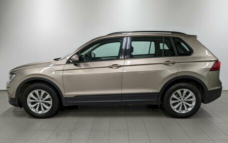 Volkswagen Tiguan II, 2020 год, 2 300 000 рублей, 8 фотография
