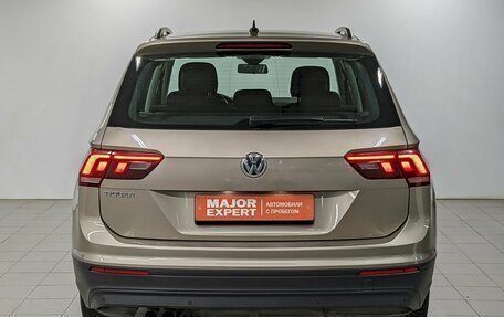 Volkswagen Tiguan II, 2020 год, 2 300 000 рублей, 6 фотография