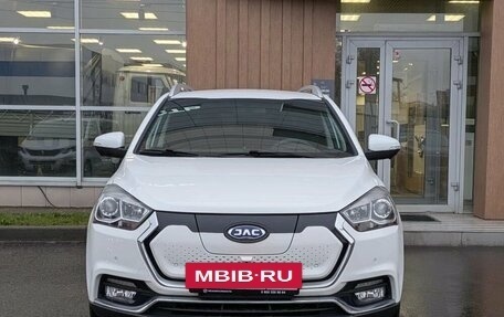 JAC iEV7S I, 2021 год, 990 000 рублей, 2 фотография