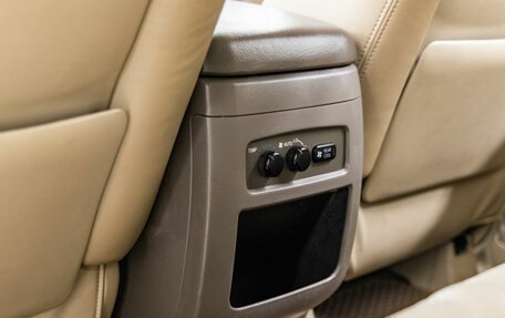 Toyota Land Cruiser Prado 120 рестайлинг, 2004 год, 1 448 000 рублей, 19 фотография