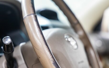 Toyota Land Cruiser Prado 120 рестайлинг, 2004 год, 1 448 000 рублей, 15 фотография