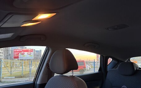 Hyundai Solaris II рестайлинг, 2013 год, 1 075 000 рублей, 18 фотография