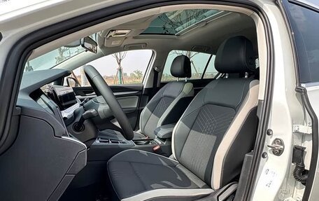 Volkswagen Golf VIII, 2023 год, 2 100 006 рублей, 7 фотография