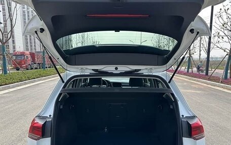 Volkswagen Golf VIII, 2023 год, 2 100 006 рублей, 25 фотография