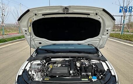 Volkswagen Golf VIII, 2023 год, 2 100 006 рублей, 24 фотография