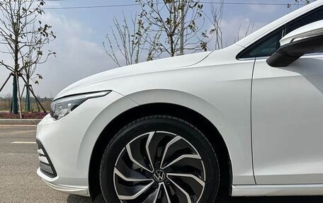 Volkswagen Golf VIII, 2023 год, 2 100 006 рублей, 21 фотография