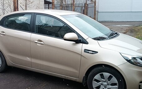 KIA Rio III рестайлинг, 2015 год, 1 099 000 рублей, 2 фотография