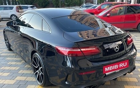 Mercedes-Benz E-Класс, 2017 год, 3 750 000 рублей, 7 фотография