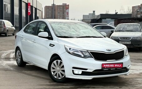KIA Rio III рестайлинг, 2016 год, 885 000 рублей, 3 фотография