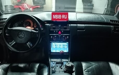 Mercedes-Benz E-Класс, 1997 год, 380 000 рублей, 8 фотография