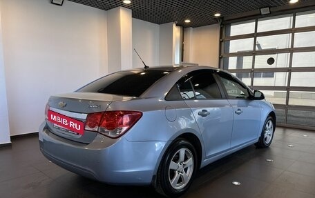 Chevrolet Cruze II, 2011 год, 555 000 рублей, 3 фотография
