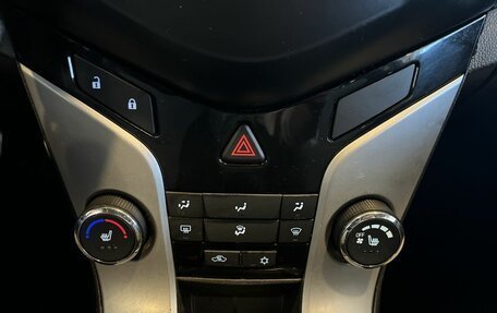 Chevrolet Cruze II, 2011 год, 555 000 рублей, 15 фотография