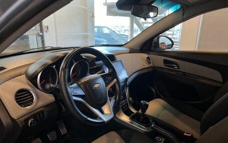 Chevrolet Cruze II, 2011 год, 555 000 рублей, 23 фотография