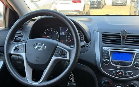 Hyundai Solaris II рестайлинг, 2011 год, 790 000 рублей, 22 фотография