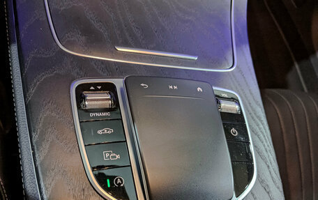 Mercedes-Benz CLS, 2021 год, 5 500 000 рублей, 29 фотография