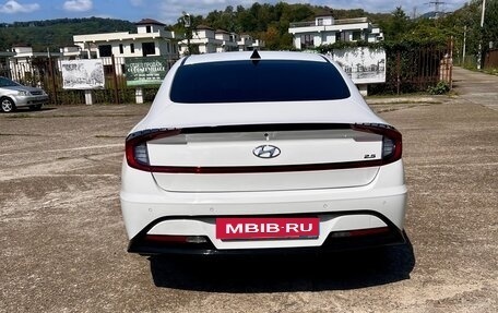 Hyundai Sonata VIII, 2019 год, 2 100 000 рублей, 5 фотография