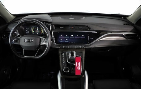 Geely Atlas, 2022 год, 1 799 000 рублей, 9 фотография