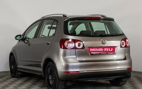 Volkswagen Golf Plus II, 2011 год, 699 000 рублей, 7 фотография