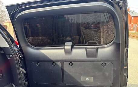 Toyota Land Cruiser Prado 150 рестайлинг 2, 2016 год, 5 099 000 рублей, 10 фотография